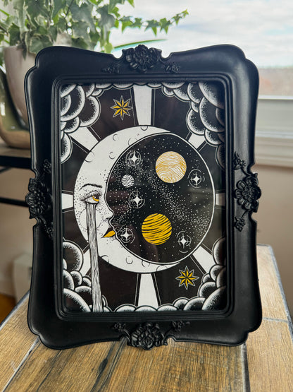 The Moon Frame