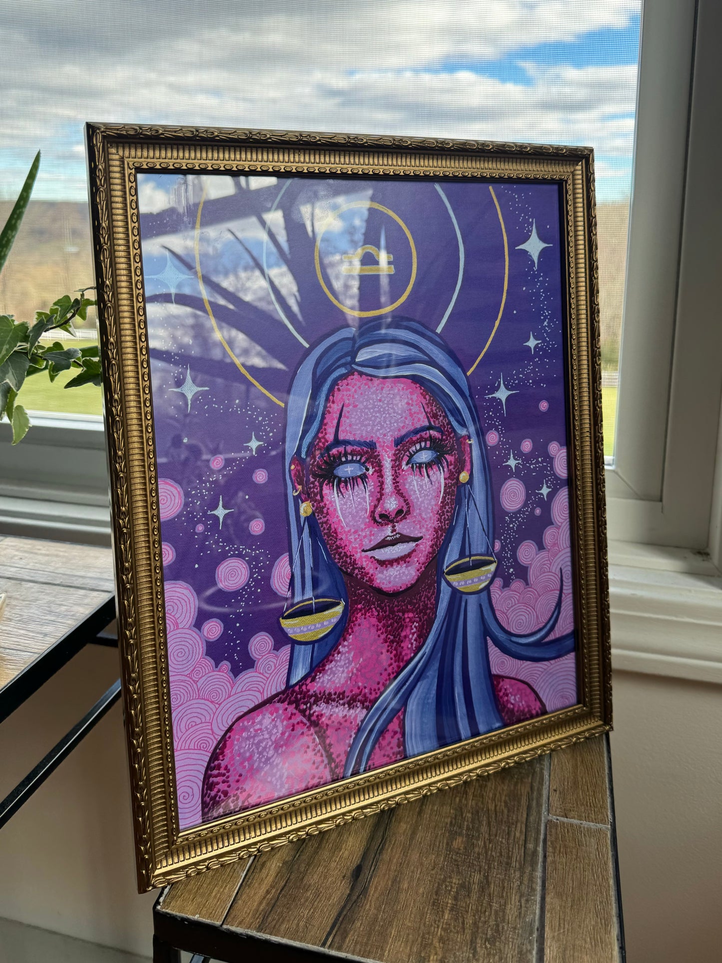Libra Frame