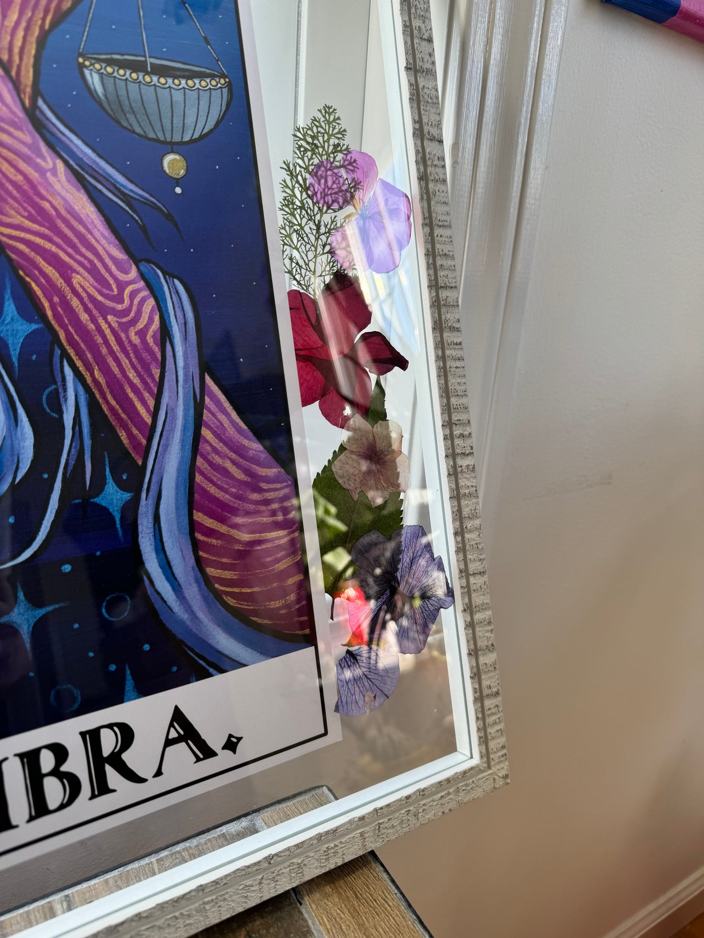 Libra Flower Frame