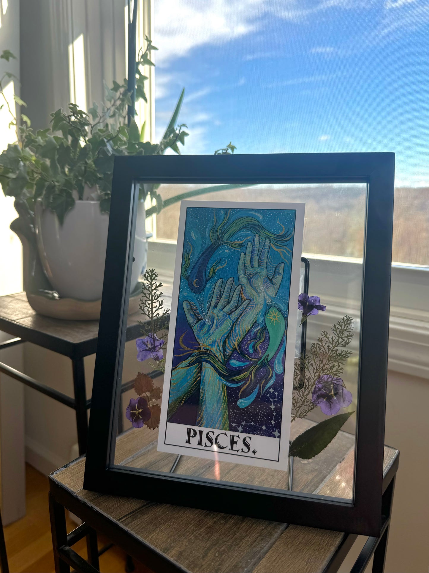 Pisces Flower Frame